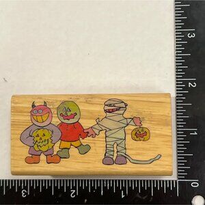 HTF Canadian Maple Halloween Rubber Stamp With Trick-Or-Treating Mummy Monster
